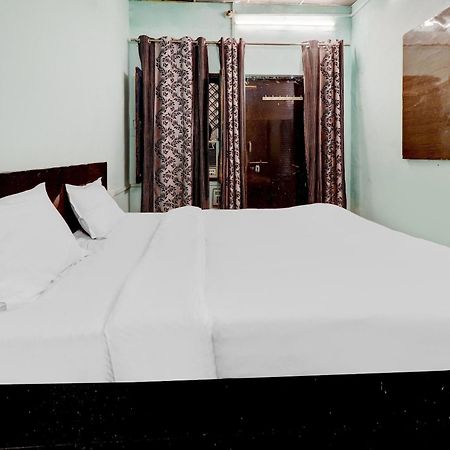 Hotel O Shree Radha Guest House Jhānsi 外观 照片