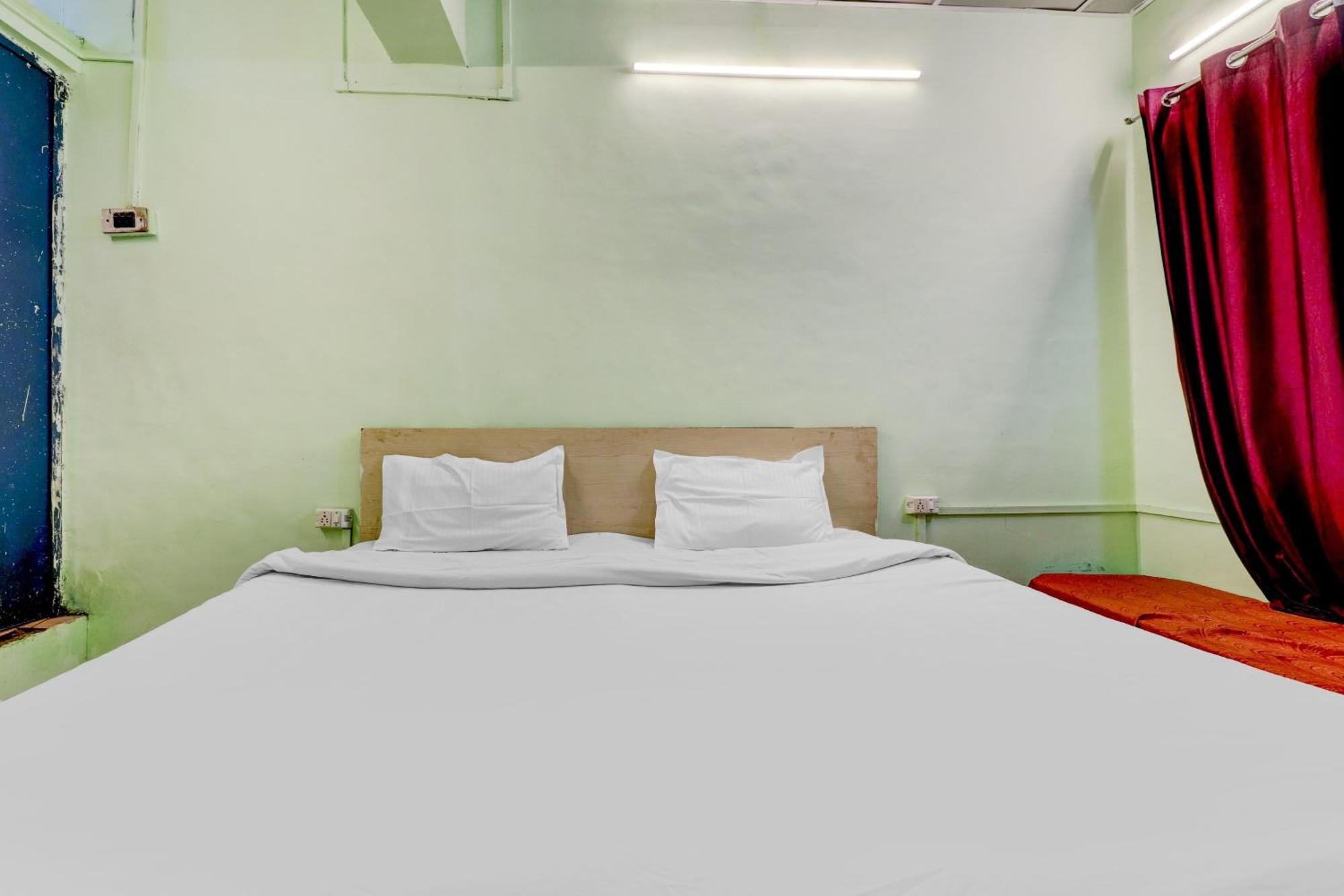 Hotel O Shree Radha Guest House Jhānsi 外观 照片
